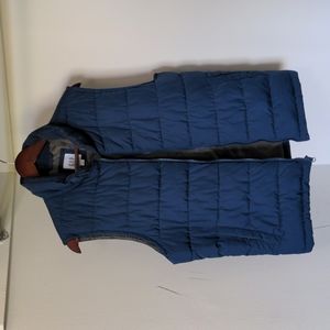 Gap puffer vest
